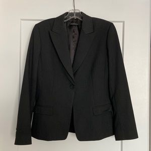 Elie Tahari Suit Jacket. Size 10